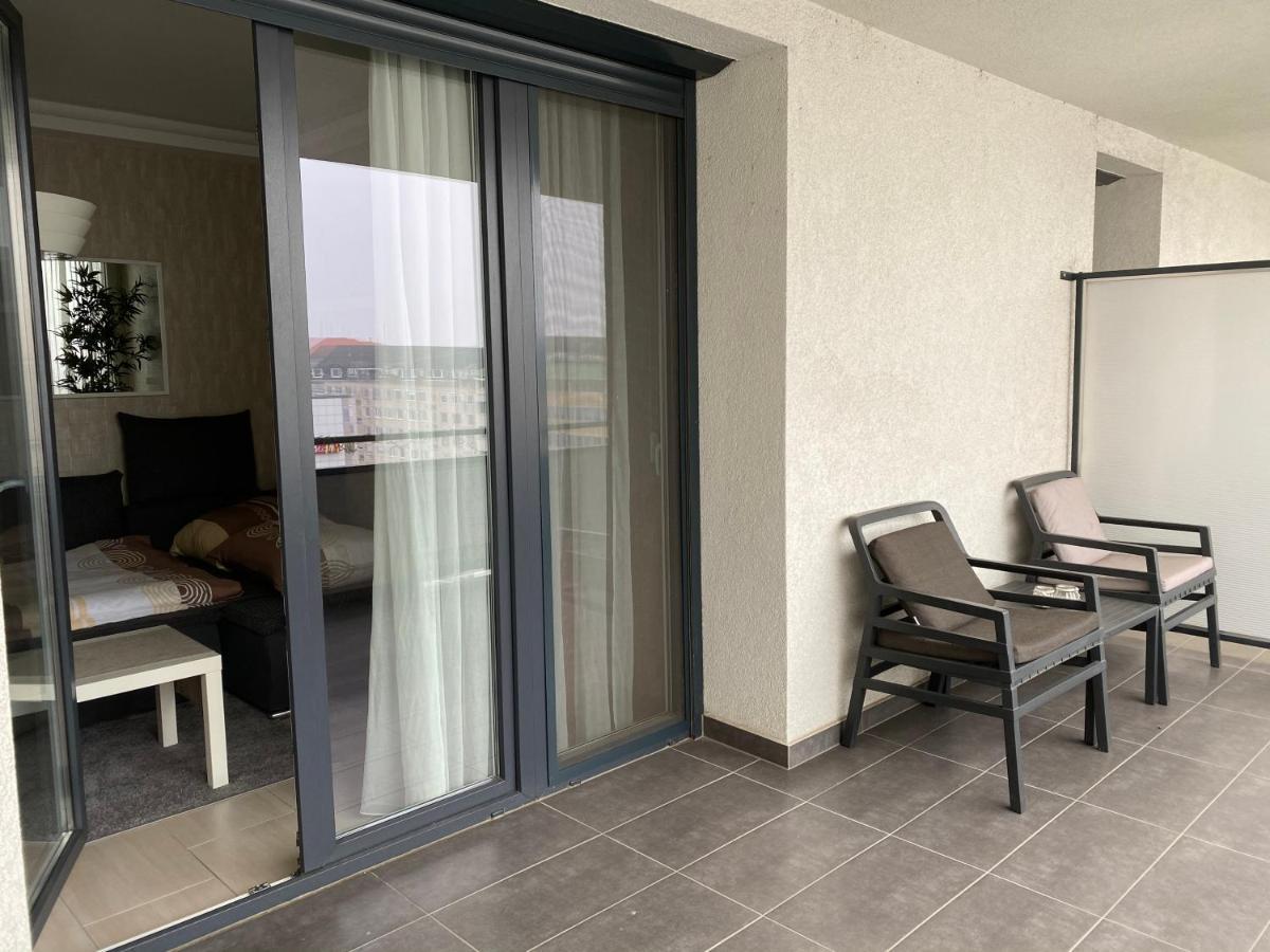 Parizsi Udvar I. Apartment デブレツェン エクステリア 写真