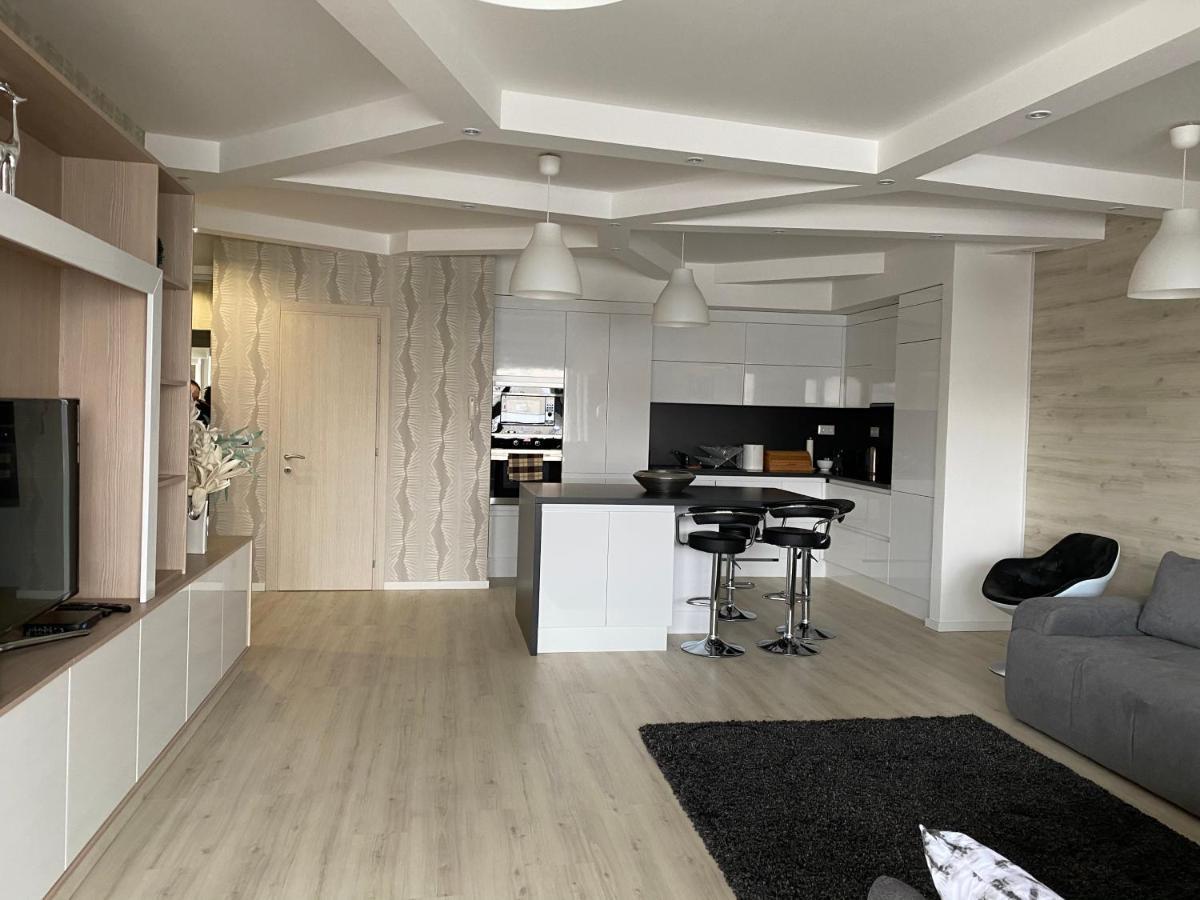 Parizsi Udvar I. Apartment デブレツェン エクステリア 写真