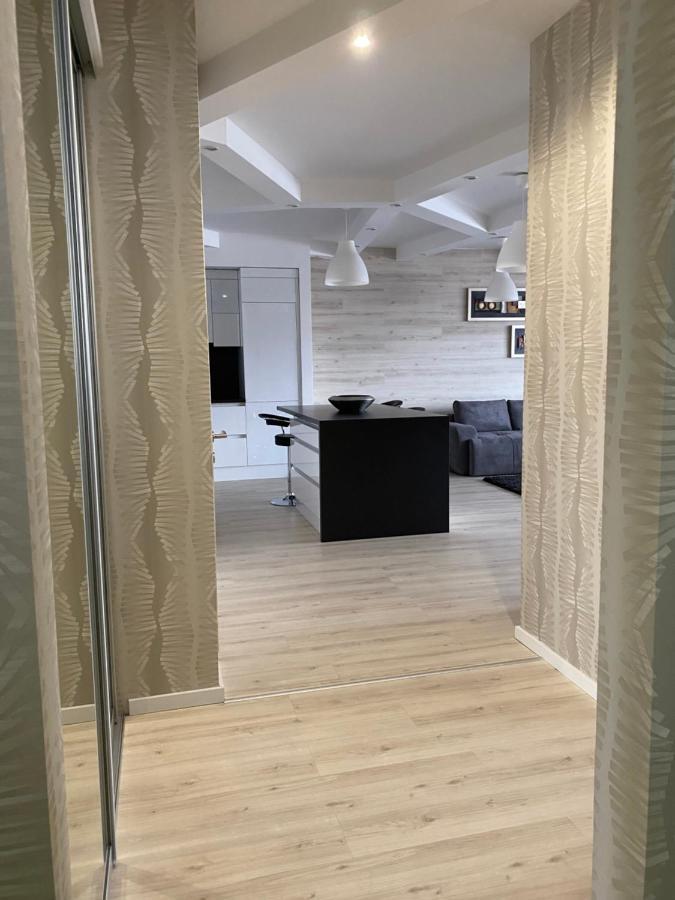 Parizsi Udvar I. Apartment デブレツェン エクステリア 写真