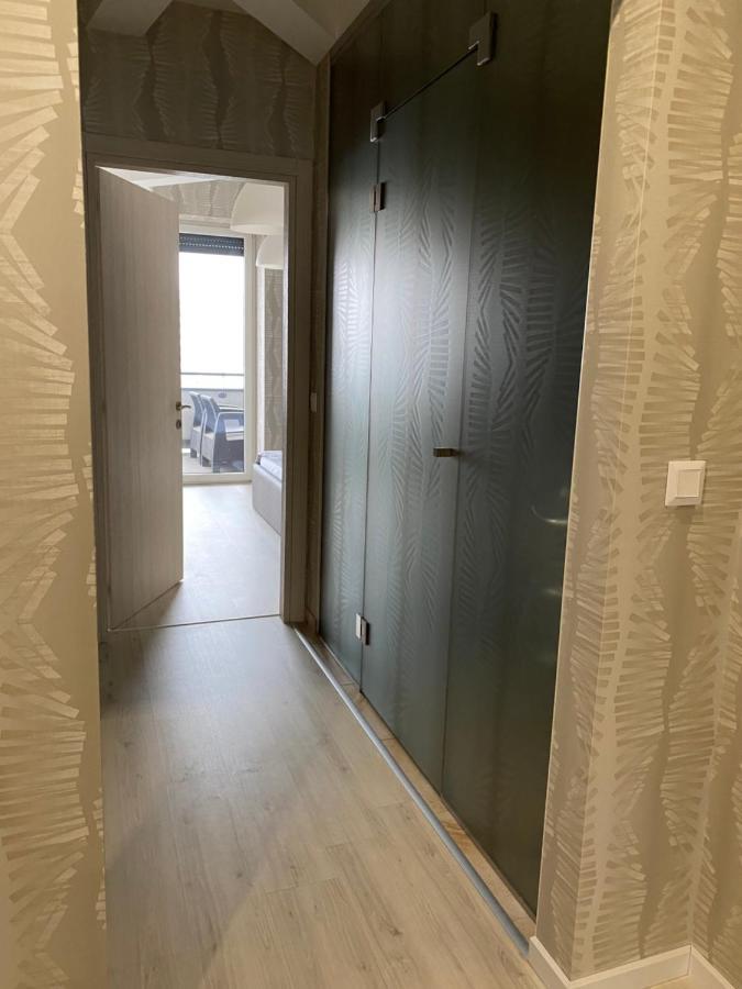 Parizsi Udvar I. Apartment デブレツェン エクステリア 写真